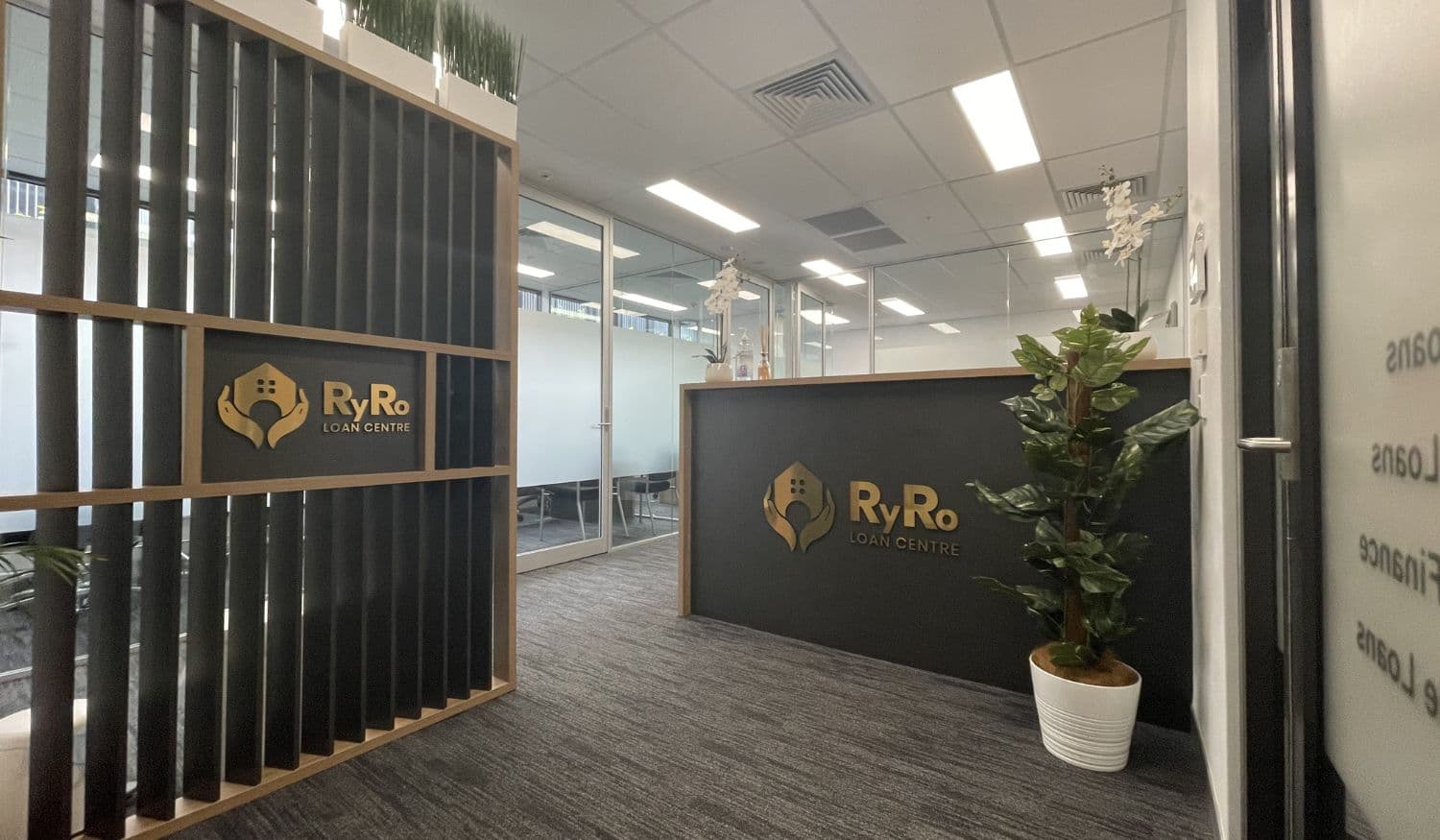 RyRo office background