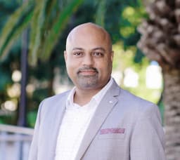 Sumit Joshi - Senior Loan Advisor